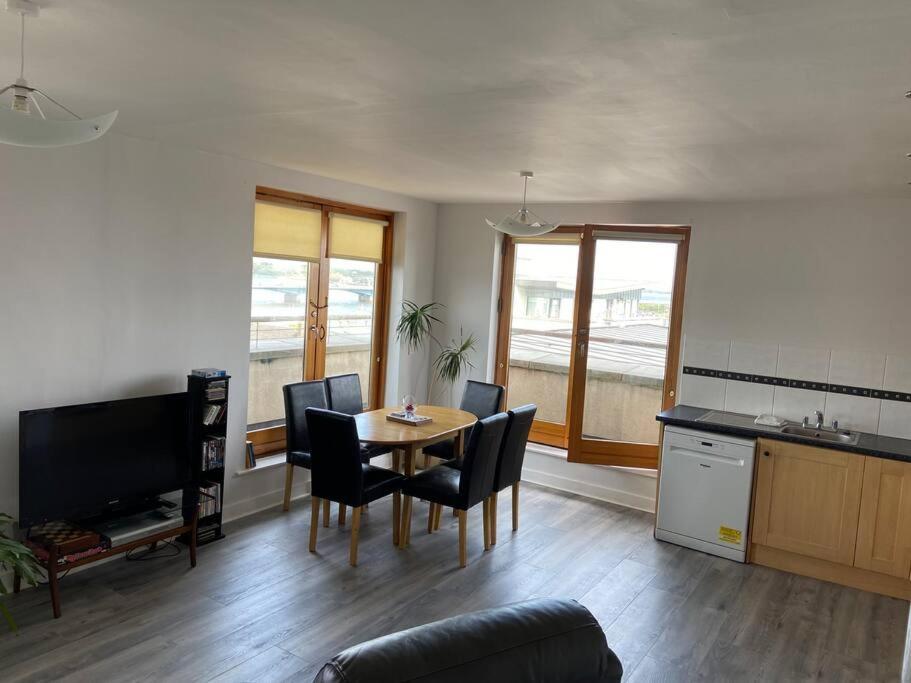 Vera'S Penthouse Wexford Exterior photo
